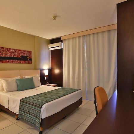 Comfort Hotel Goiânia Kültér fotó