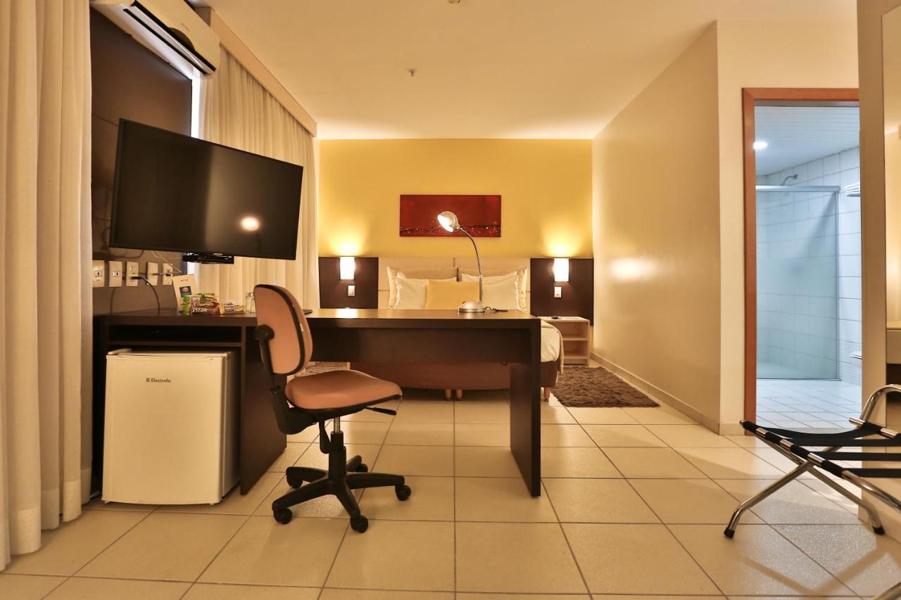 Comfort Hotel Goiânia Kültér fotó