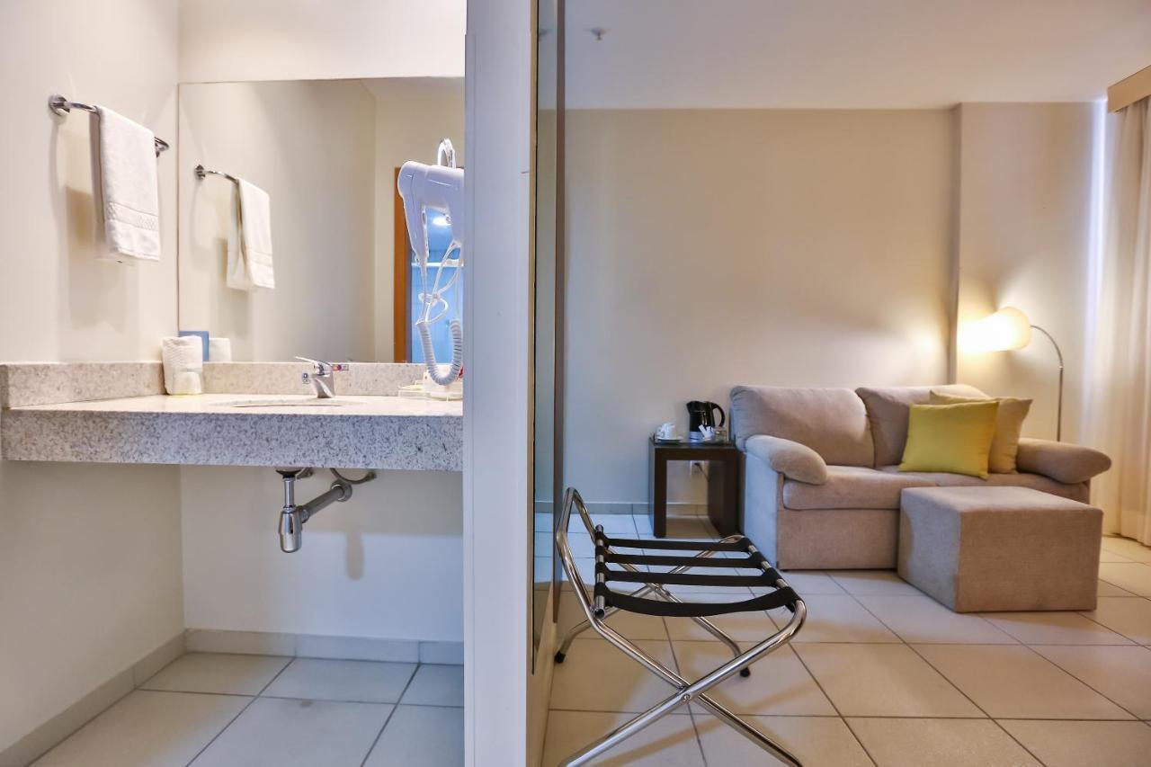 Comfort Hotel Goiânia Kültér fotó