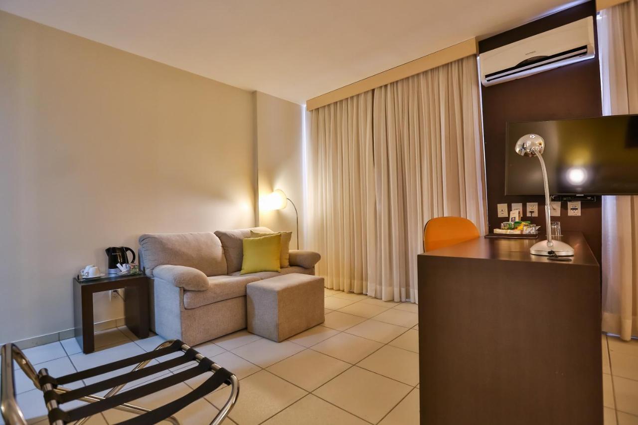 Comfort Hotel Goiânia Kültér fotó