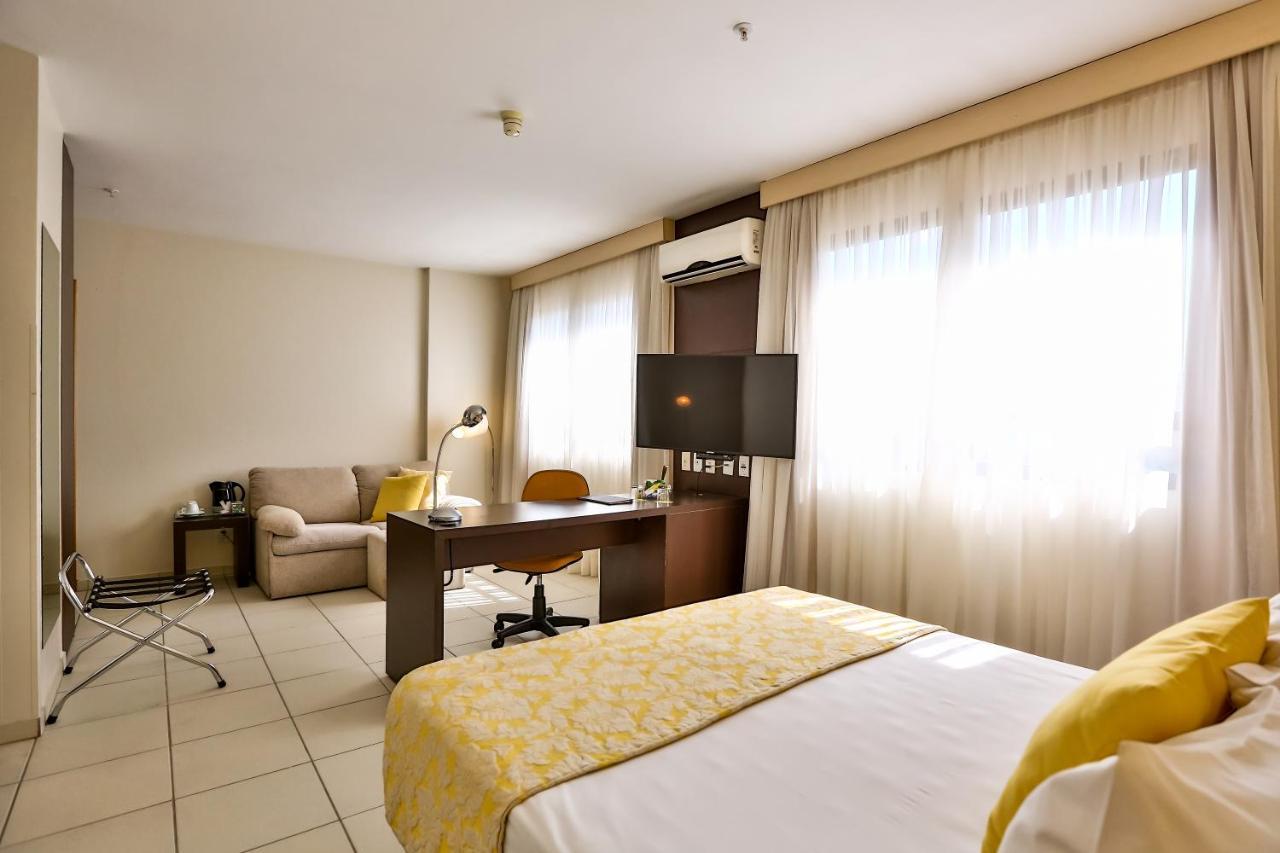 Comfort Hotel Goiânia Kültér fotó