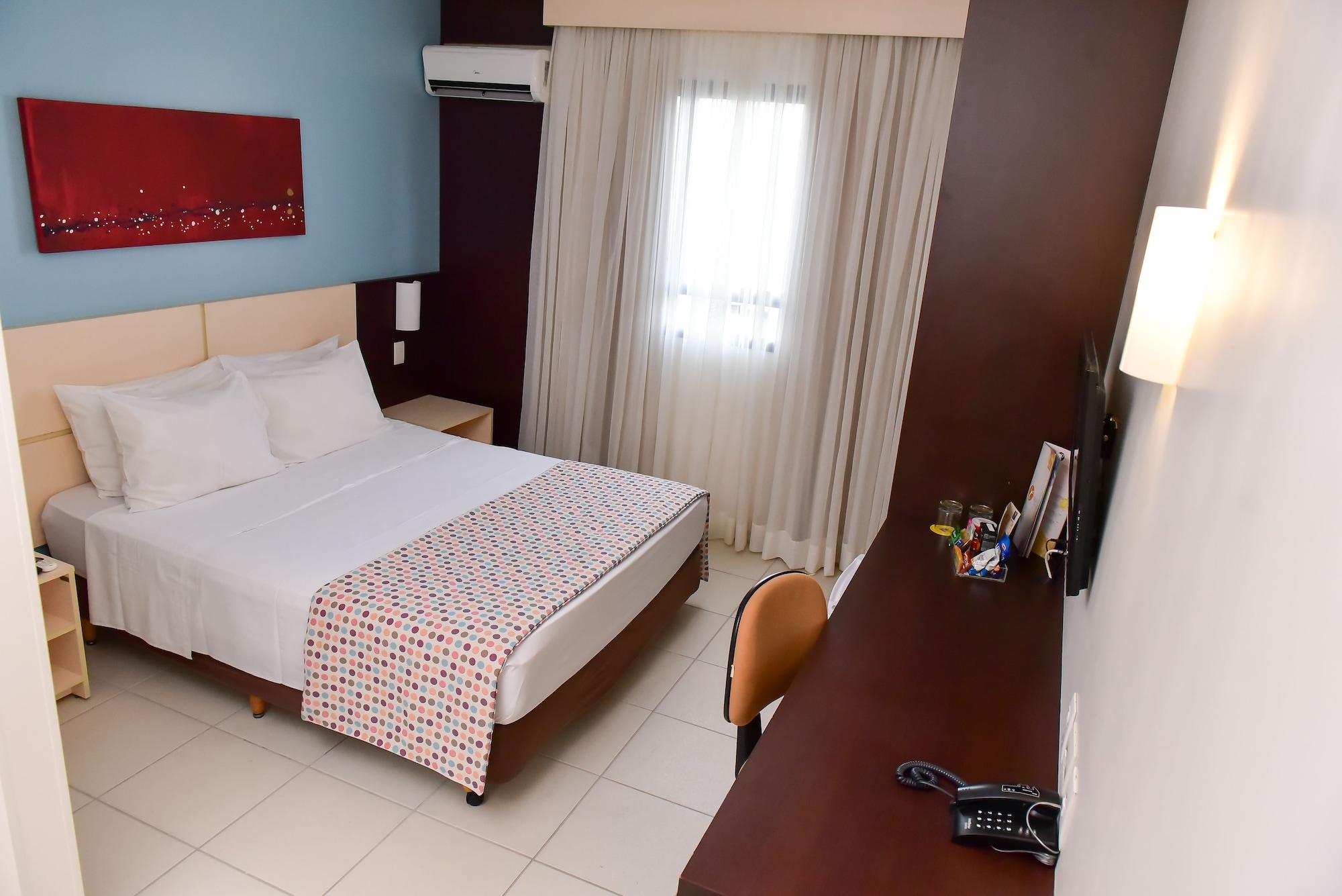 Comfort Hotel Goiânia Kültér fotó
